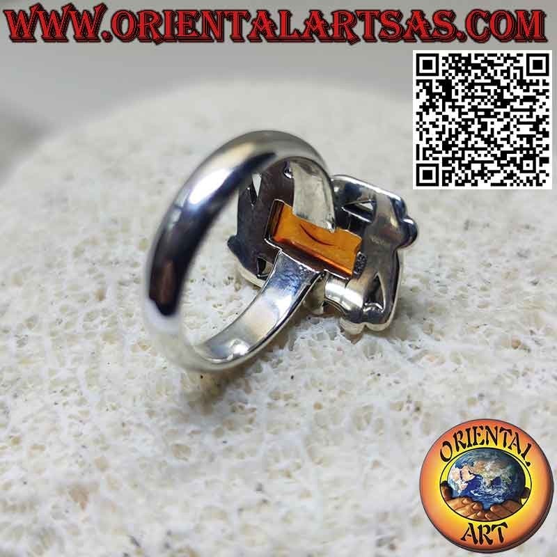 Bague en argent avec ambre de la Baltique rectangulaire et bordure de cadre baroque