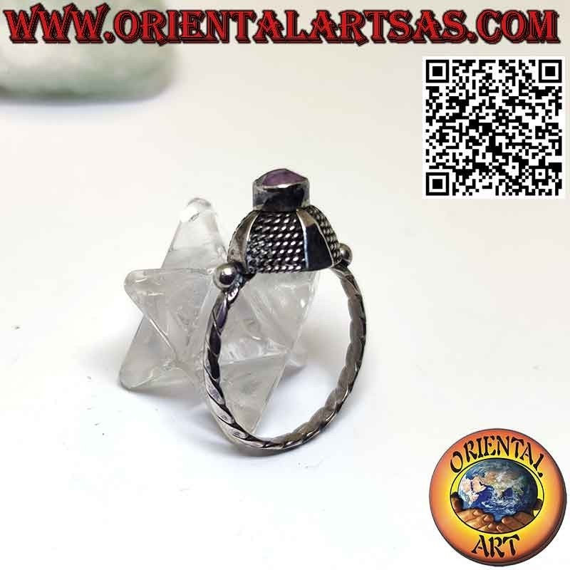 Silberring mit natürlichem rundem Amethyst in gewölbter Fassung