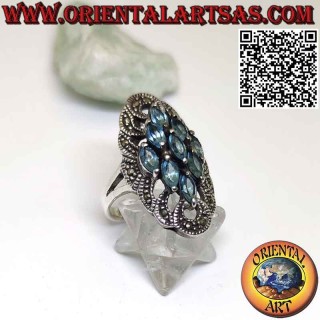 Anello in argento spoletta con 9 topazio azzurro a navetta e marcasite