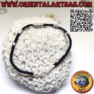Waxed thread bracelet with tribal inserts (Karen) in 999‰ silver