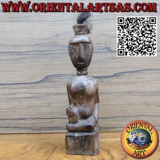 Scultura ancestrale rara in ebano di un immortale antenato dayak Borneo