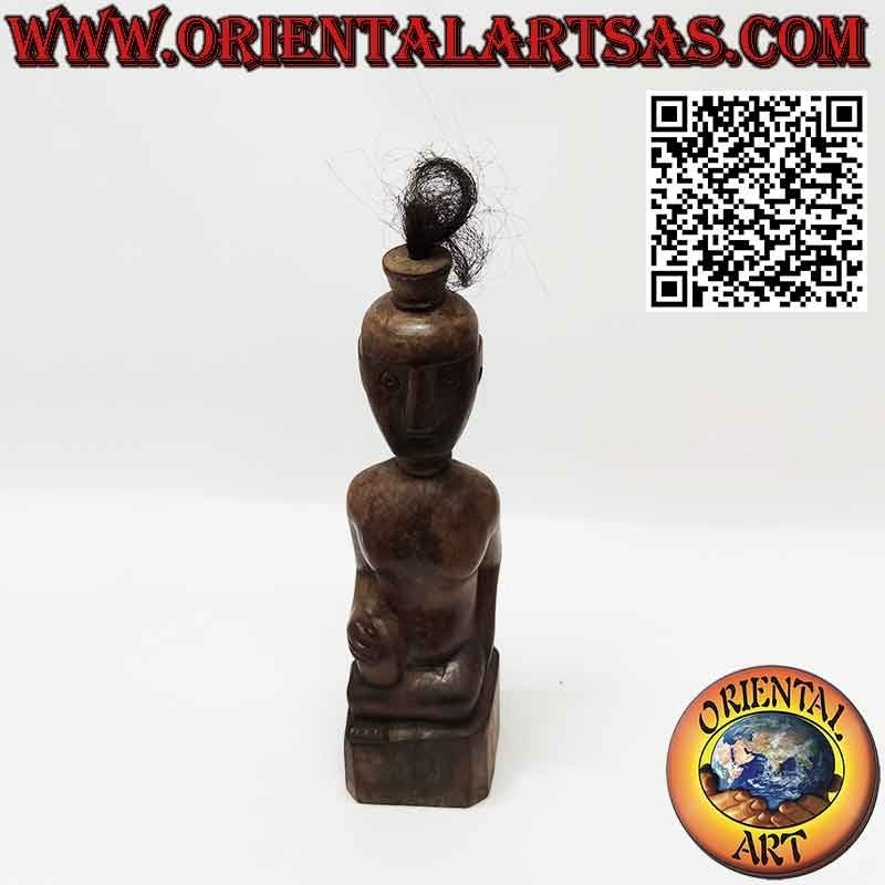 Rare sculpture ancestrale en ébène d'un immortel ancêtre dayak de Bornéo