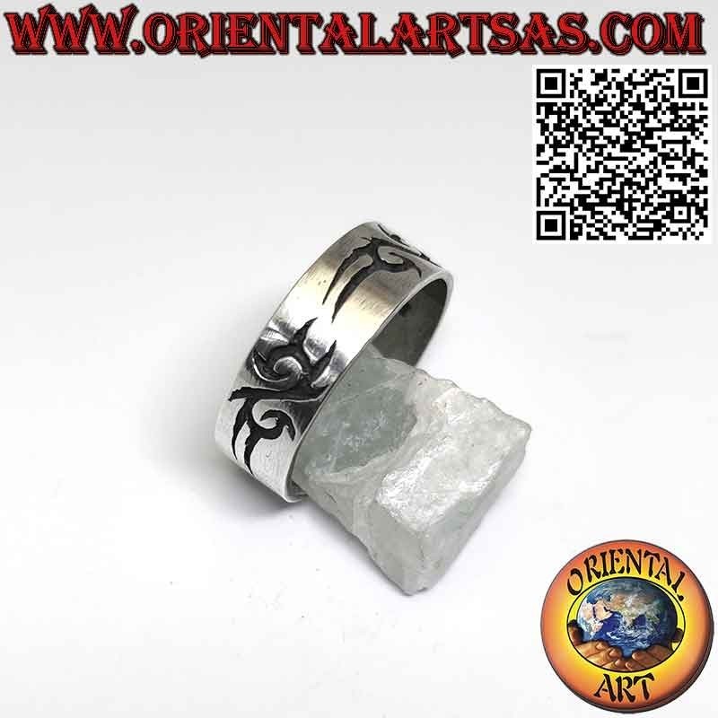 Anillo de plata 925 de banda ancha con grabado tribal maorí