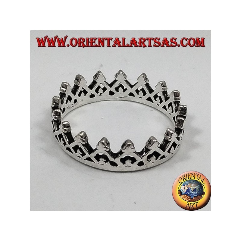Silver ring, small crown