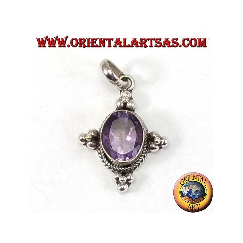Silver pendant with gorgeous natural oval amethyst
