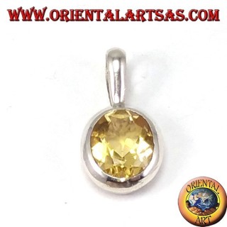Pendentif en argent avec Topaze naturel ovale niché