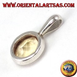 Silver pendant with embedded oval natural topaz