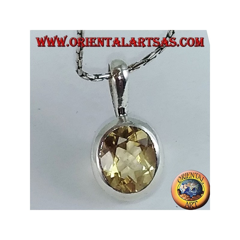 Pendentif en argent avec Topaze naturel ovale niché