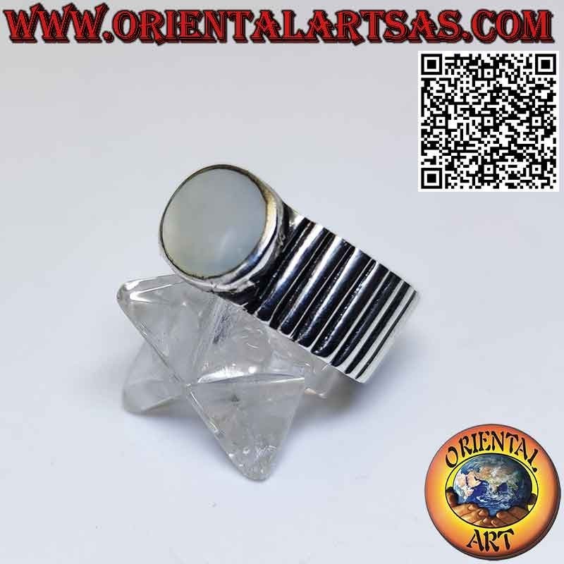Silver ring with striped band with high relief oval mother-of-pearl