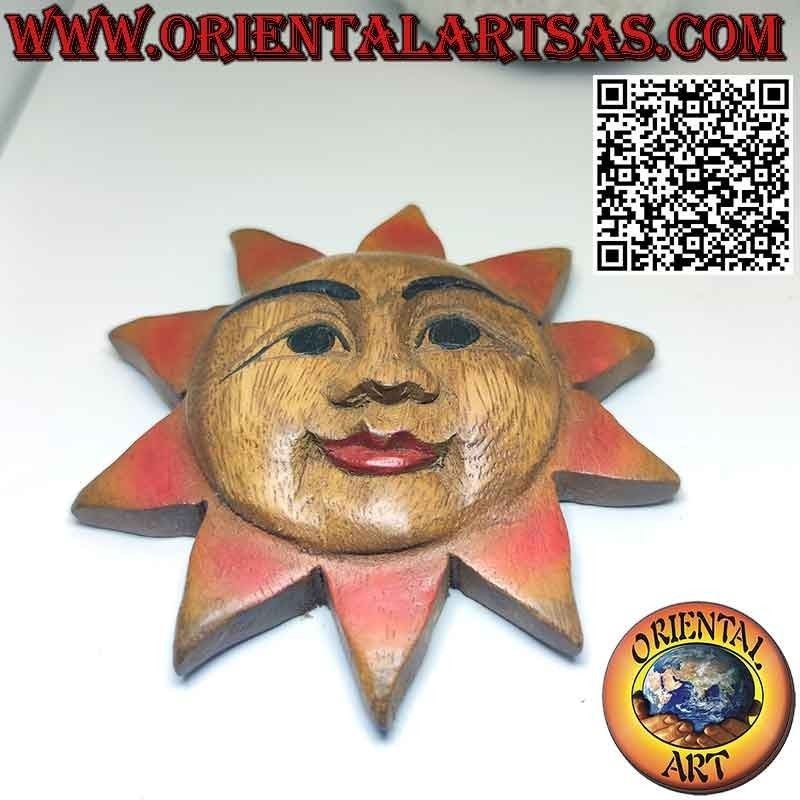Wall sun in solid wood colored with warm colors of Ø cm.13