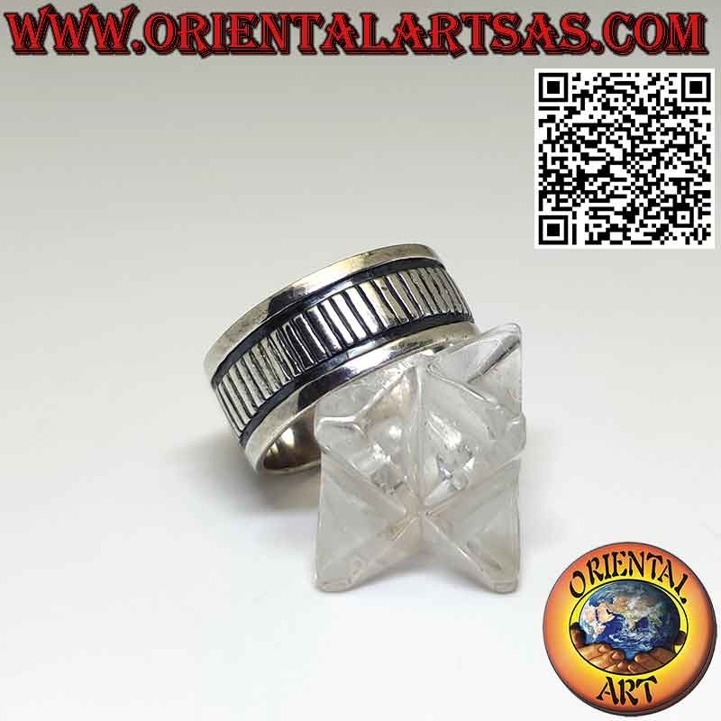 Breiter Bandring aus 925er Silber mit zentraler paralleler Gravur