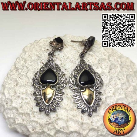 Earrings in silver, with heart-shaped onyx, gold plate in the shape of a shield surrounded by marcasite