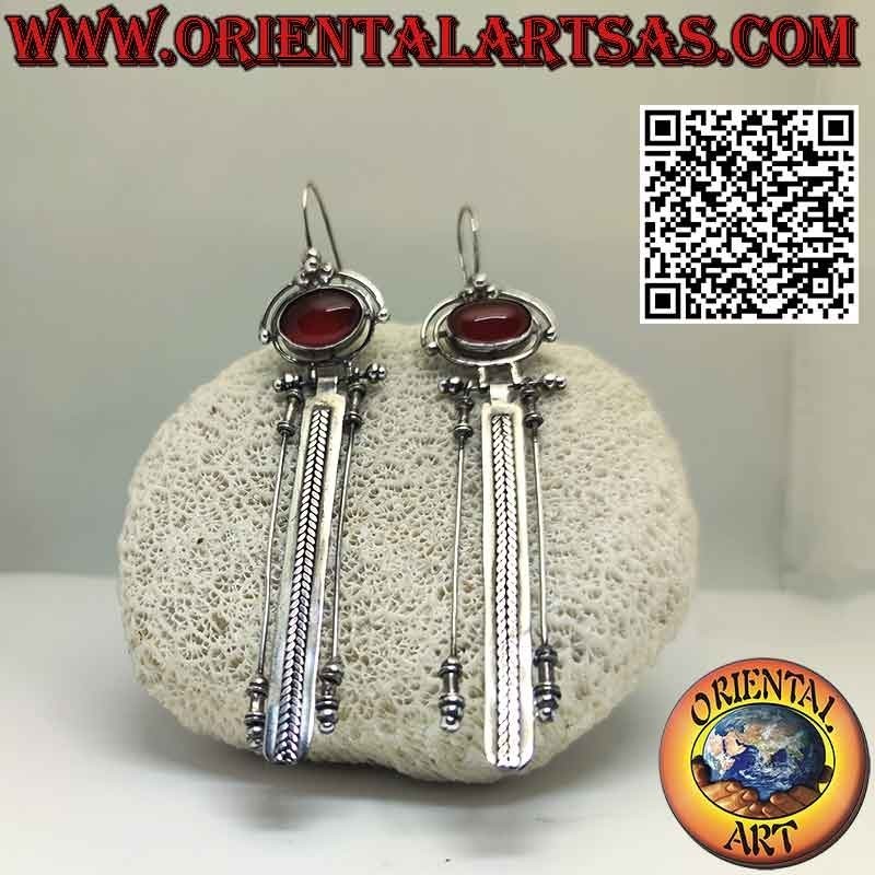 Grandes boucles d'oreilles en argent avec cornaline ovale et trois longs pendentifs