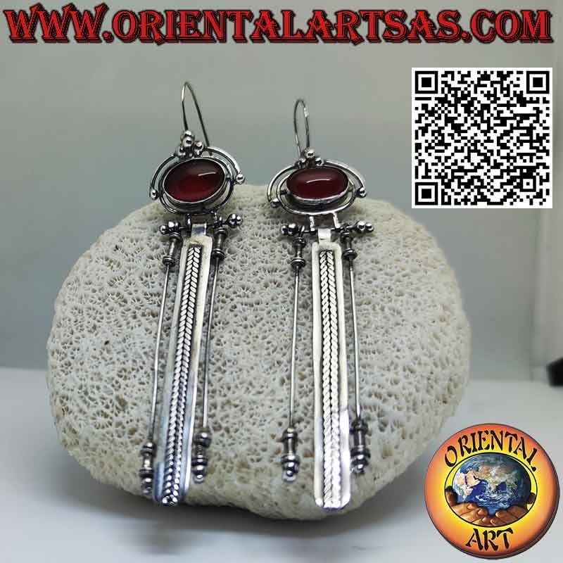 Grandes boucles d'oreilles en argent avec cornaline ovale et trois longs pendentifs