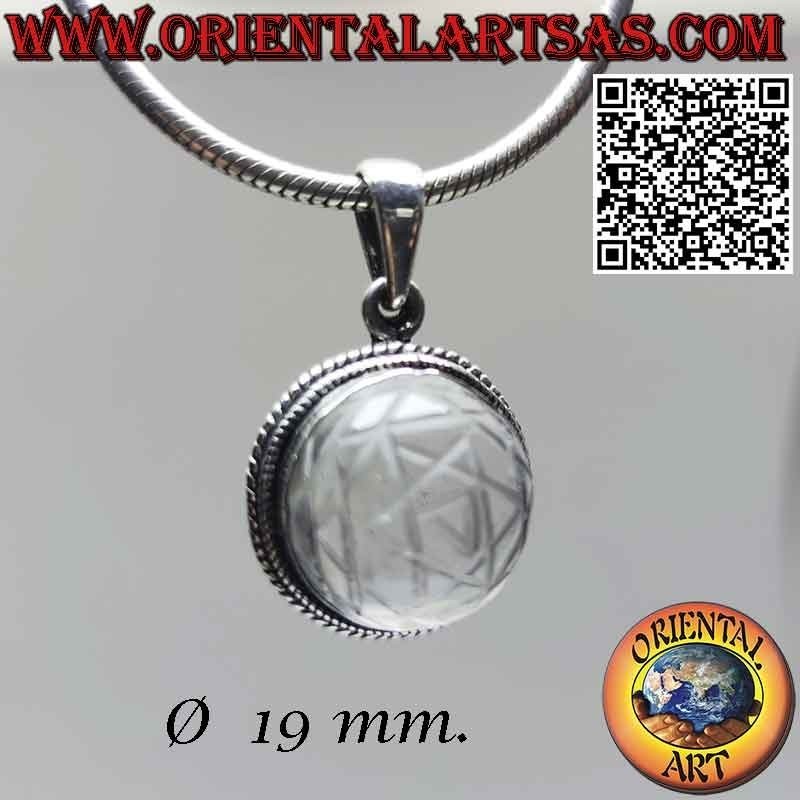 Pendentif en argent avec Sri Yantra gravé sur son cristal de roche de 19 mm.Ø