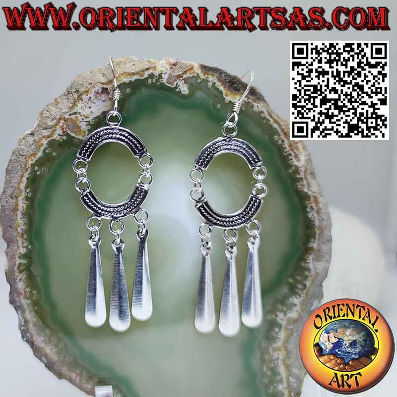 Silver earrings with 2 chiseled opposing arches with 3 pendants