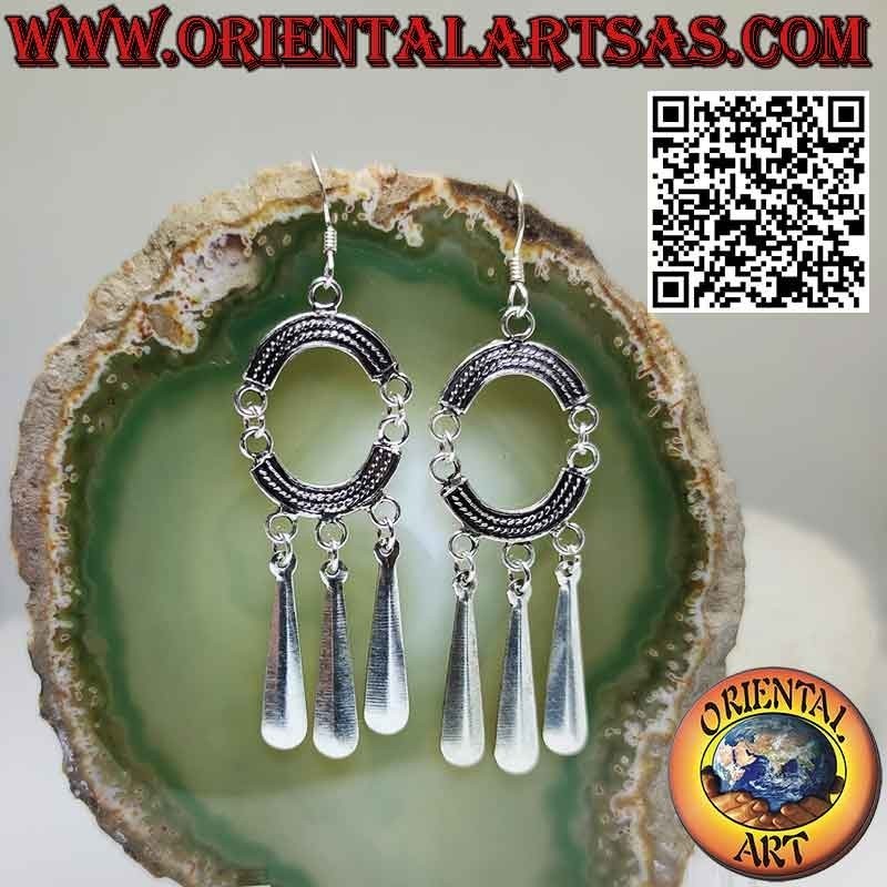 Boucles d'oreilles en argent avec 2 arcs opposés ciselés avec 3 pendants