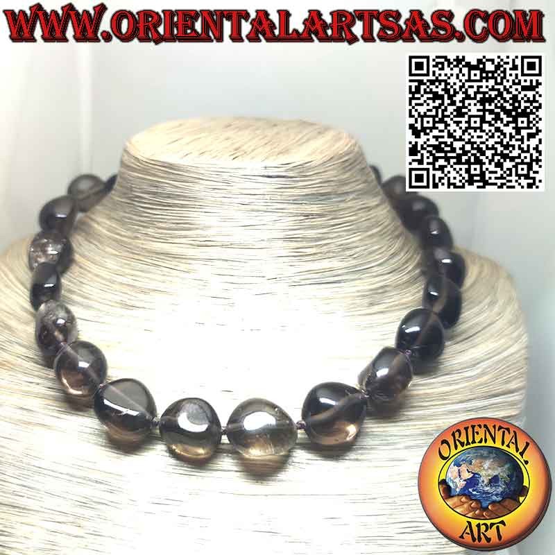 Necklace of pebbles in natural smoky quartz with silver clasp