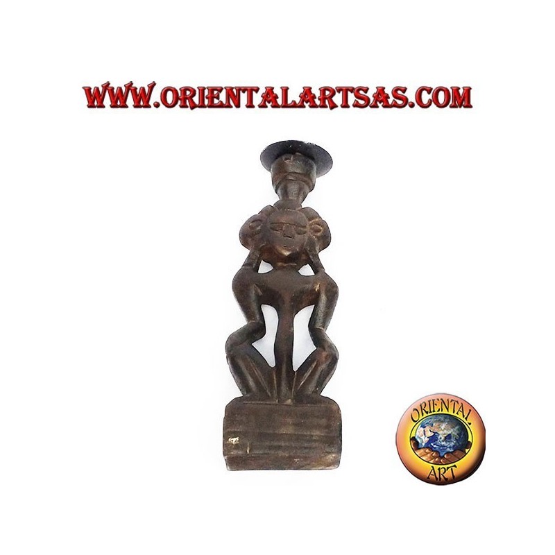 Statua donna tribale in legno a portacandele