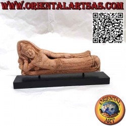 Steinskulptur des liegenden...