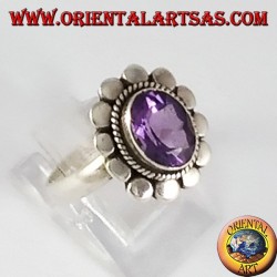 Silberring mit natürlichen Amethyst facettierten ovalen Rand gespickt