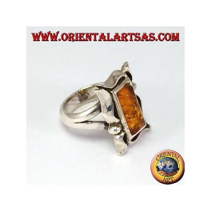 Anello d'argento con Ambra rettangolare in cornice
