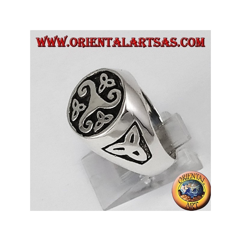 Triskell silver seal ring with tyrone knots