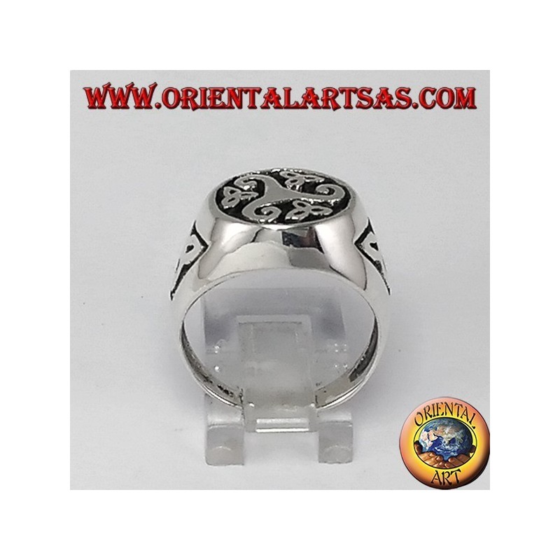 Triskell silver seal ring with tyrone knots