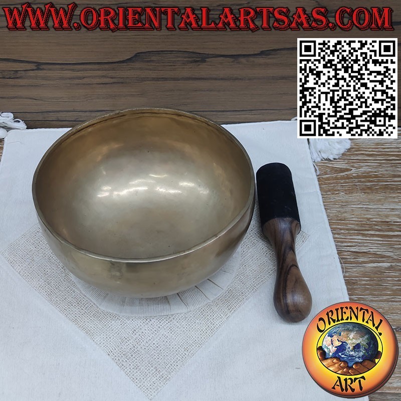 Handmade Tibetan bell, diameter 22.5 cm. of 1390gr, 146 hz
