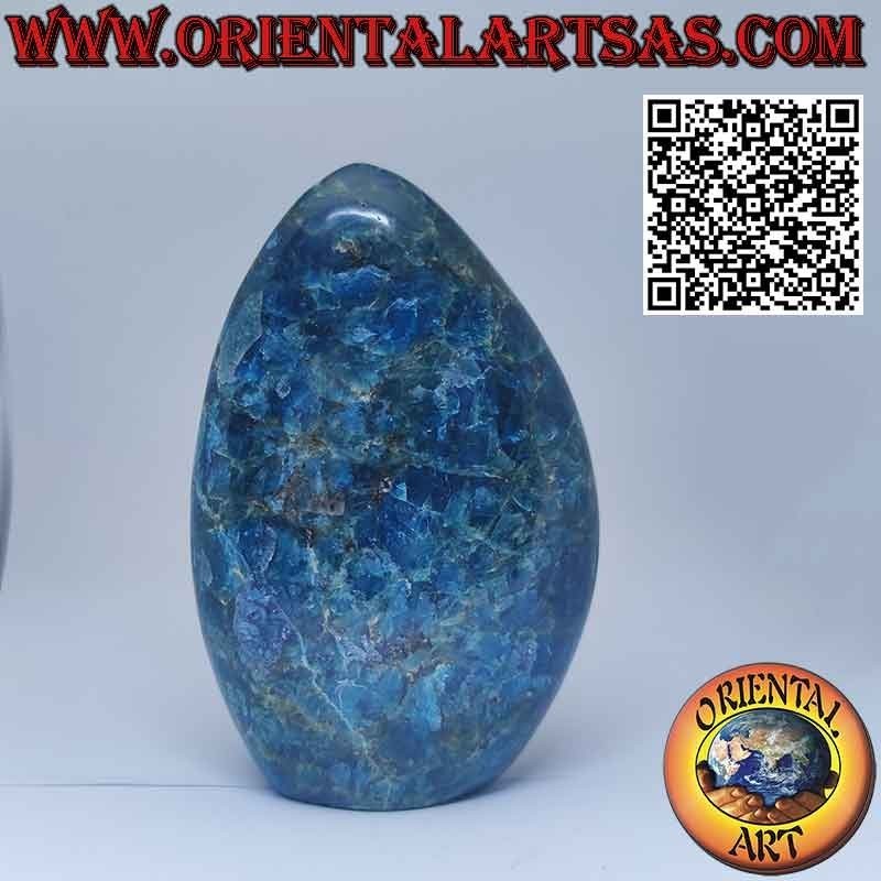 Apatite monolith in the shape of a spearhead, 13 cm, 770 g.