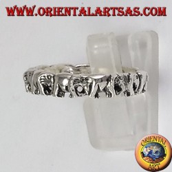 Bague en argent, les éléphants dans une rangée