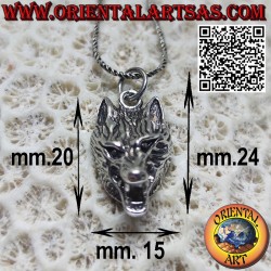 Pendentif tête de loup en argent, symbole de fidélité et de détermination