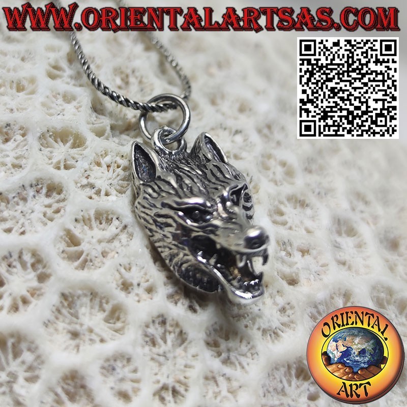Pendentif tête de loup en argent, symbole de fidélité et de détermination
