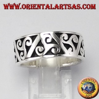 Bague en argent avec ancre, triskell avec bas-relief