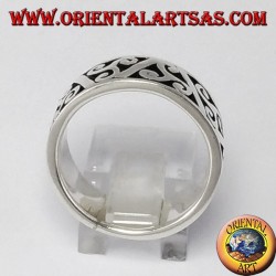 Anillo de plata con ancla, triskell con bajorrelieve
