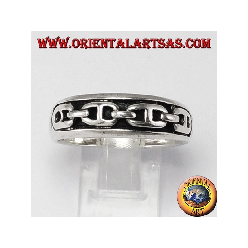 Silver ring with chord, bas-relief chain
