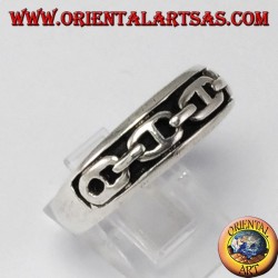 Silver ring with chord, bas-relief chain