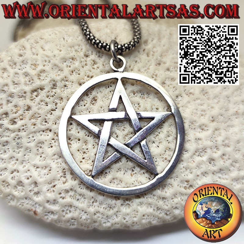Silver pendant star pentagram intertwined in the circle, large
