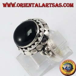 Silver high-top ring with oval onyx