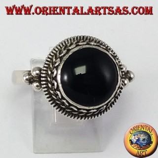 Anello d'argento  a bordo alto con onice tonda