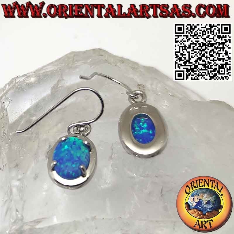Boucles d'oreilles en argent avec opale mystique bleue ovale à bord lisse