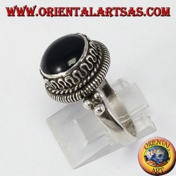 Anello d'argento  a bordo alto con onice tonda