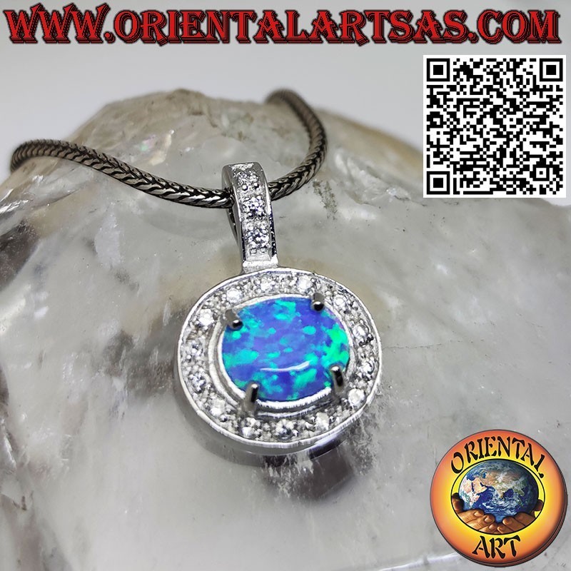 Silver pendant with transversal oval blue opal adorned with zircons