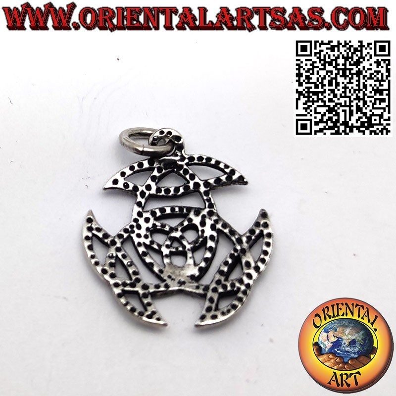 Silver pendant, Carolingian triquetra and Celtic knot in the center