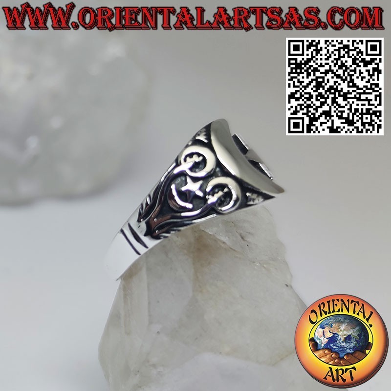 Anillo de plata estrella y luna con decoración celta lateral
