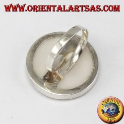 Anillo de plata con madre de la perla redonda