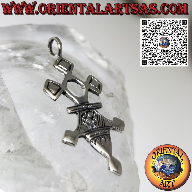 Silver pendant the Tuareg cross of Agadez, protection and prosperity