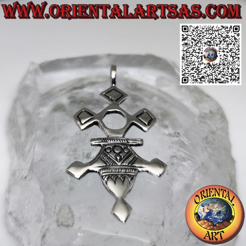 Colgante de plata la cruz tuareg de Agadez, protección y prosperidad