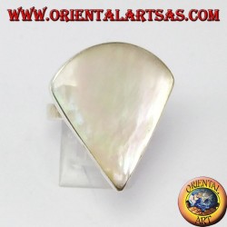 Silver ring with triangular mother of pearl (circular sector)