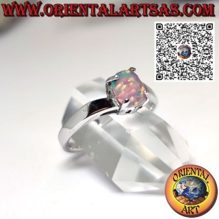 Bague en argent avec opale arlequin ovale et monture asymétrique